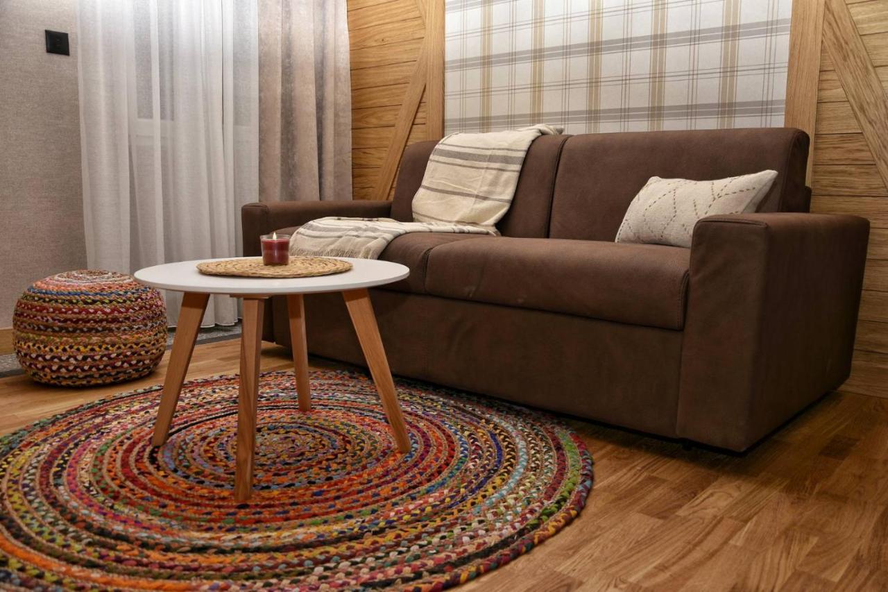 Wild Beauty Apartment-Modern Mountain 2 コラシン エクステリア 写真