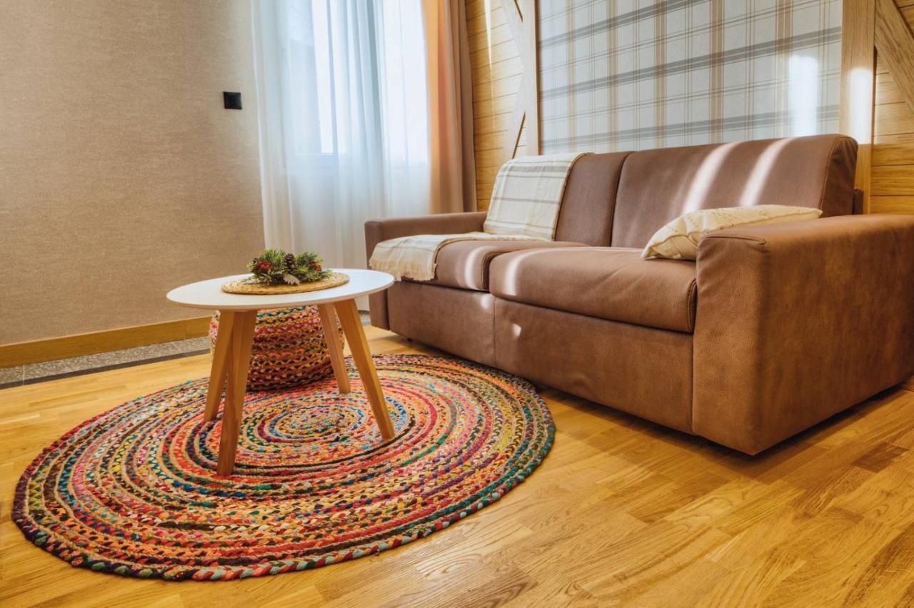 Wild Beauty Apartment-Modern Mountain 2 コラシン エクステリア 写真